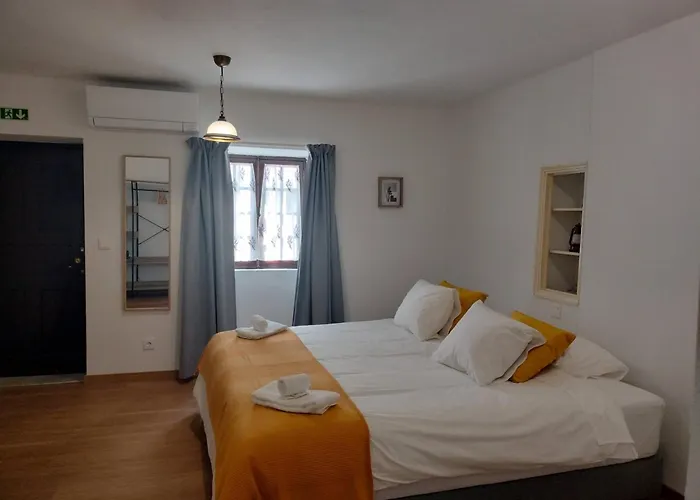 Stone House * Oliveira do Hospital